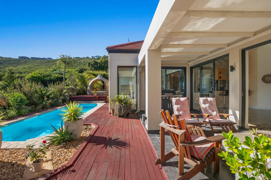 4 Bedroom Property for Sale in Pezula Golf Estate Western Cape